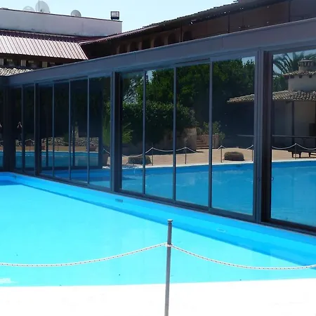 Alloggio per agriturismo Tenuta Leone *