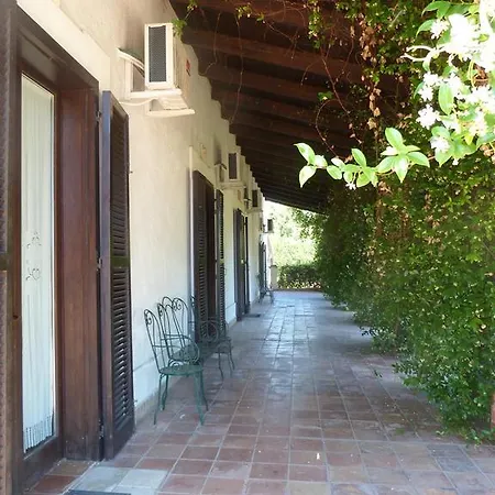 Alloggio per agriturismo Tenuta Leone Canosa di Puglia