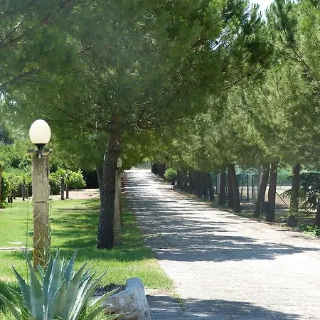 Alloggio per agriturismo Tenuta Leone Canosa di Puglia